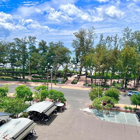 Hotel Khach San Binh Minh Phan Thiết Zewnętrze zdjęcie