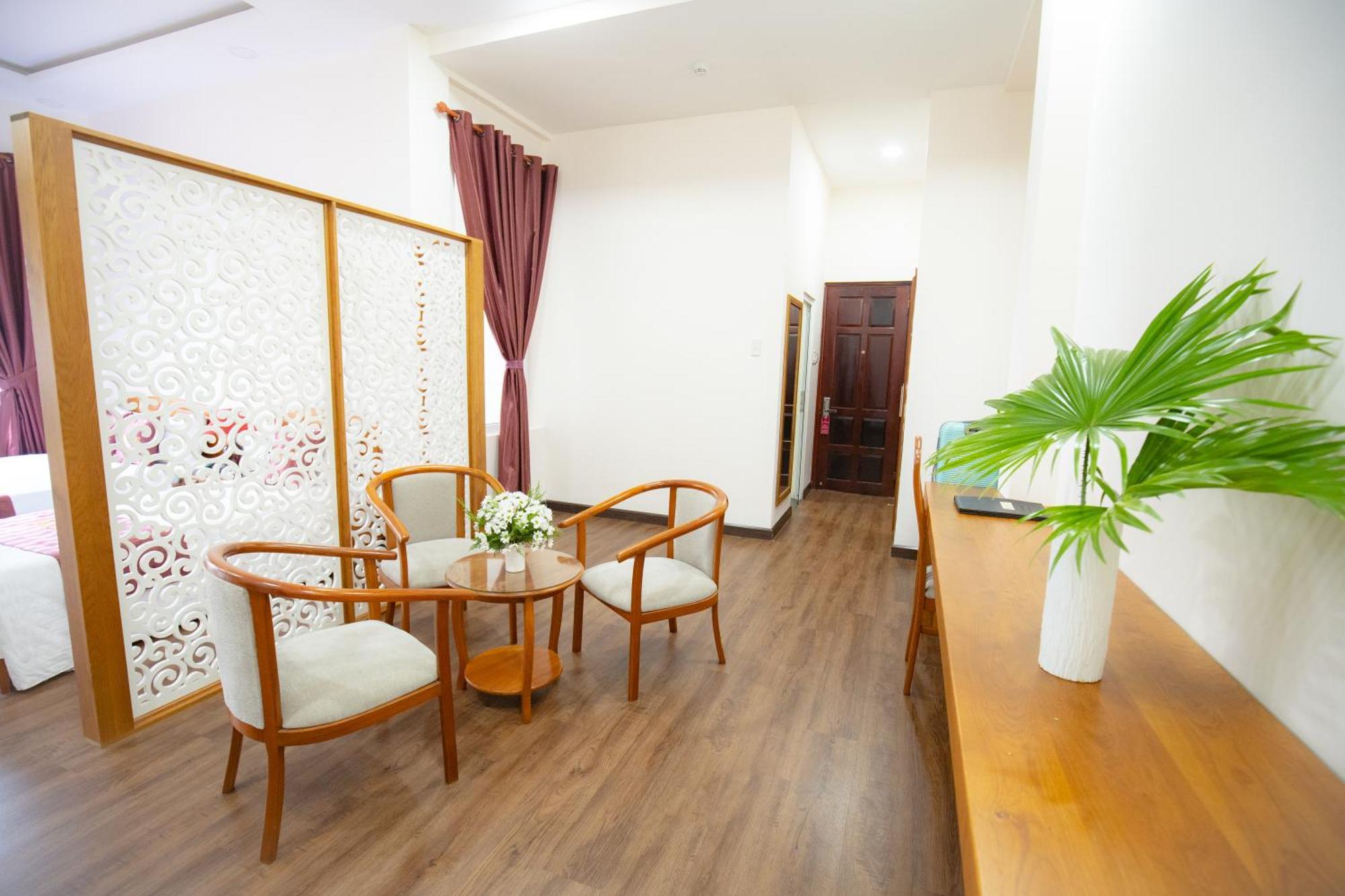Hotel Khach San Binh Minh Phan Thiết Zewnętrze zdjęcie