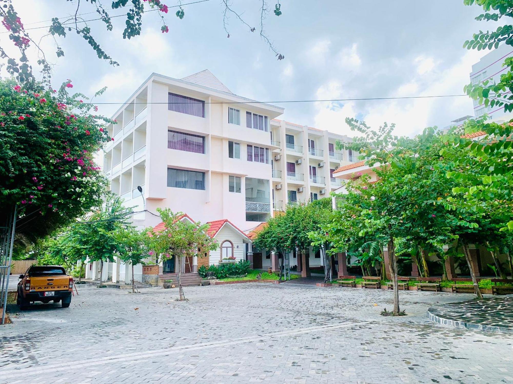 Hotel Khach San Binh Minh Phan Thiết Zewnętrze zdjęcie