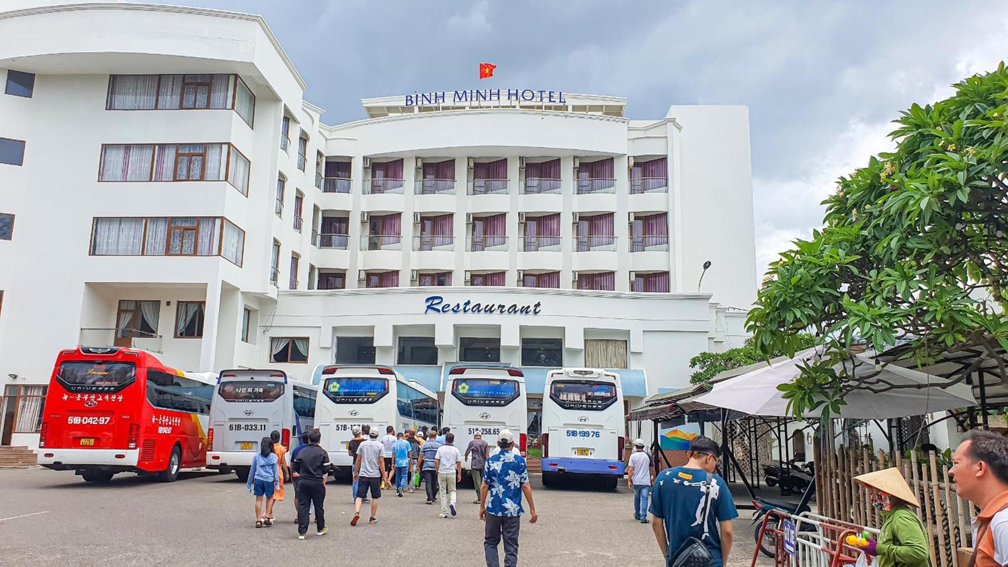 Hotel Khach San Binh Minh Phan Thiết Zewnętrze zdjęcie