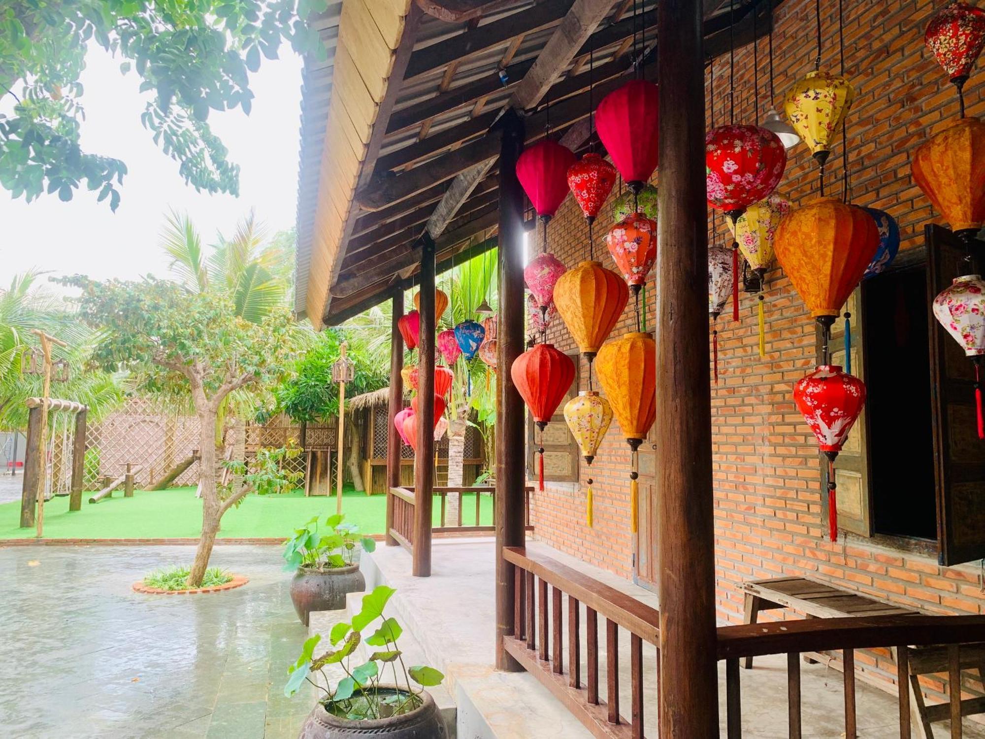 Hotel Khach San Binh Minh Phan Thiết Zewnętrze zdjęcie