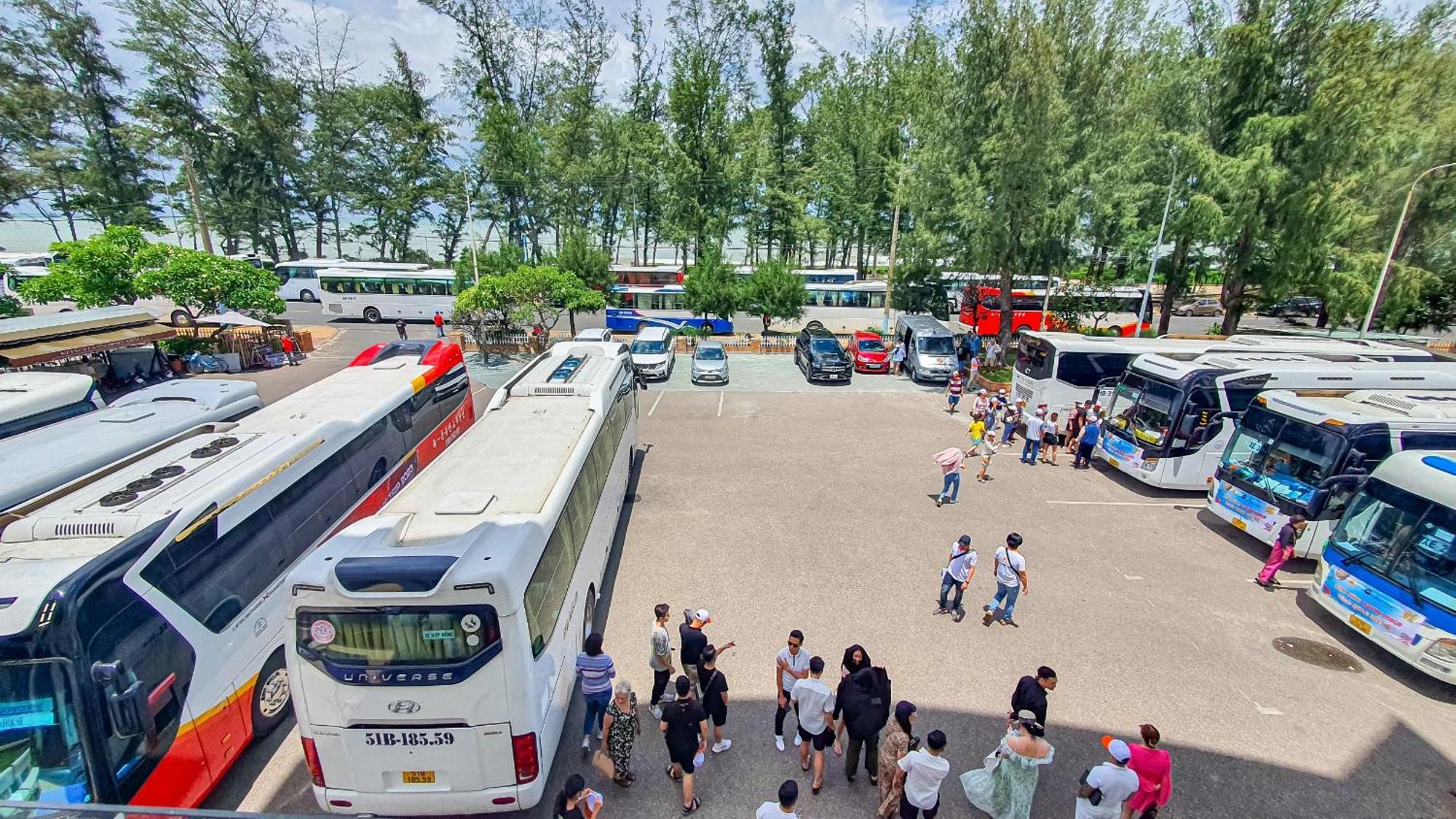 Hotel Khach San Binh Minh Phan Thiết Zewnętrze zdjęcie