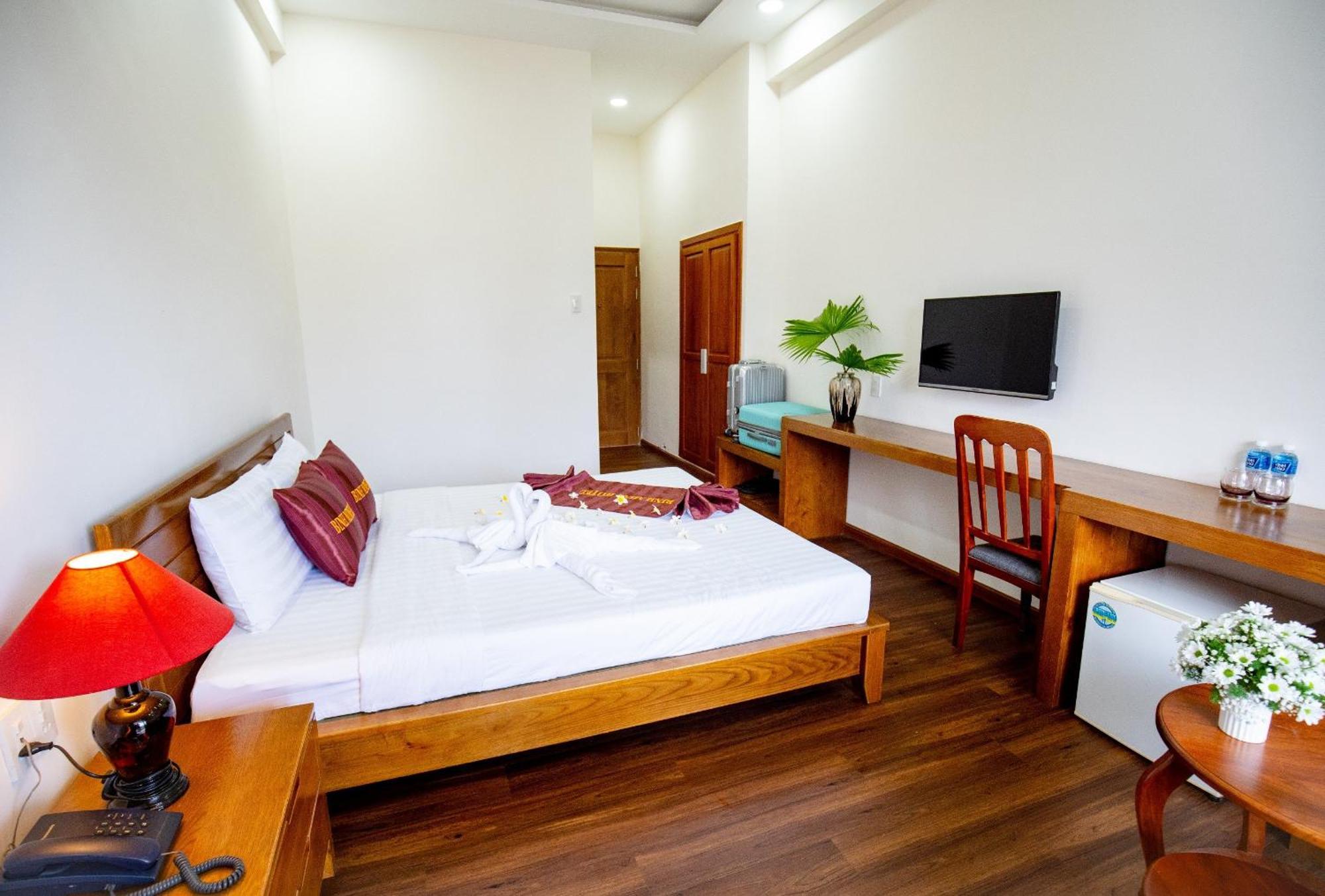 Hotel Khach San Binh Minh Phan Thiết Zewnętrze zdjęcie